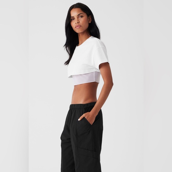 ALO Yoga Tops - Alo
Made You Look Cropped Short Sleeve Tee - White🪻